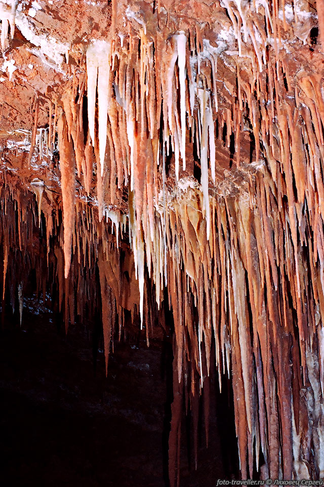 Траверс пещер Голубиная - Красная. 
Очень интересно и красиво. Много воды и грязи.