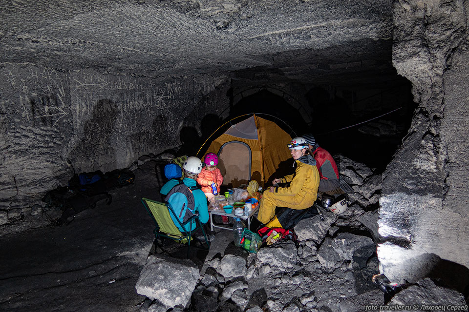 Наш подземный лагерь в Старокарантинских каменоломнях