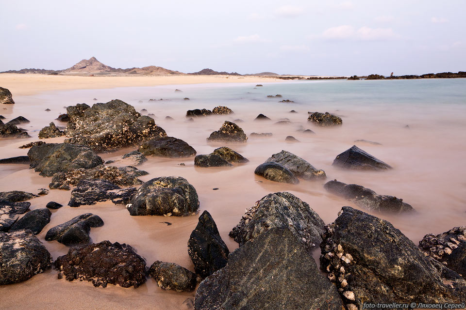 Пляж на южной оконечности острова Масира