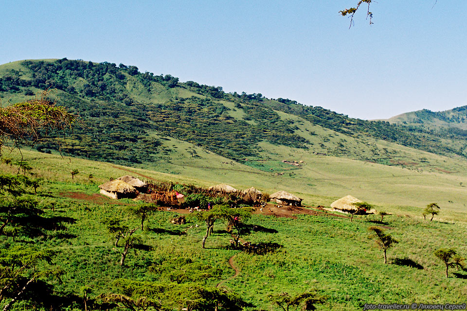 Поселок "туристических" масаев.