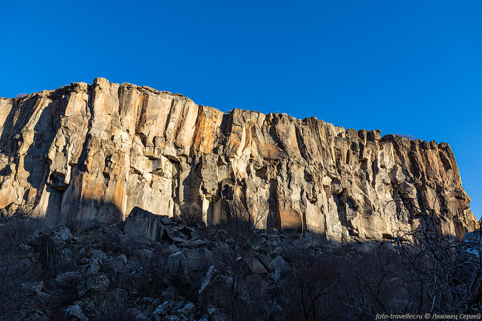 Стена каньона Ихлара
