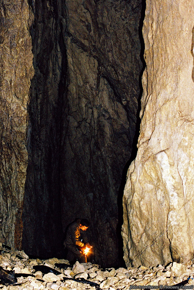 Дно пещеры Каньон