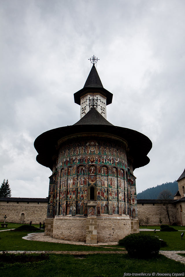 Монастырь Сучевица был построен в 1585 году
