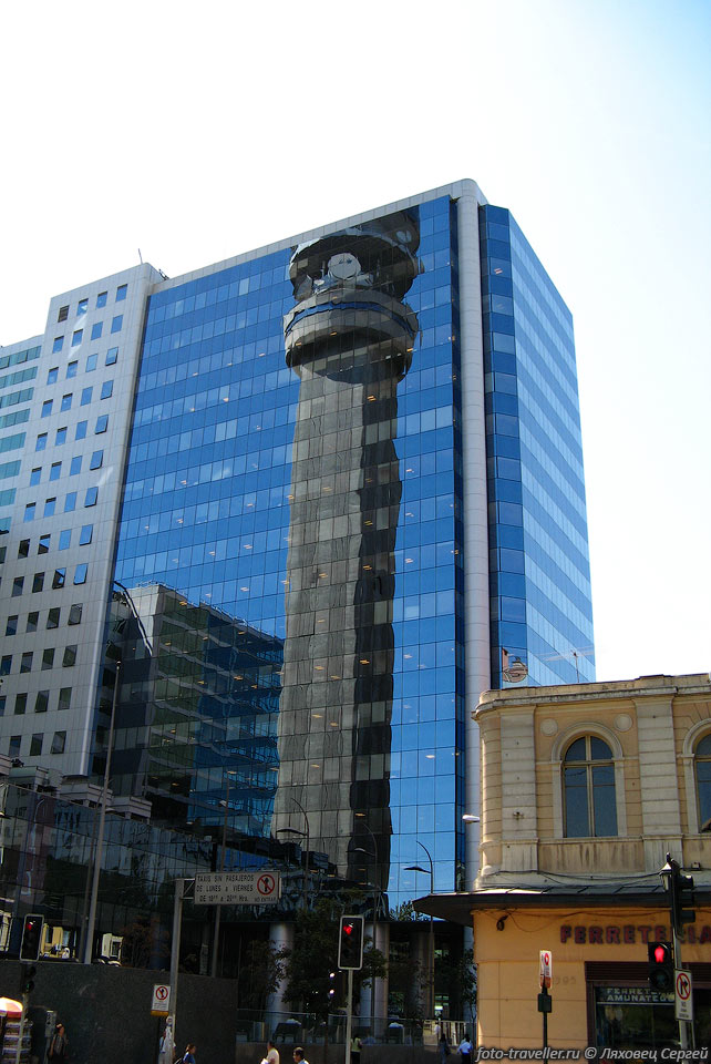 Сантьяго (Santiago de Chile) является столицей и самым крупным 
городом Чили.