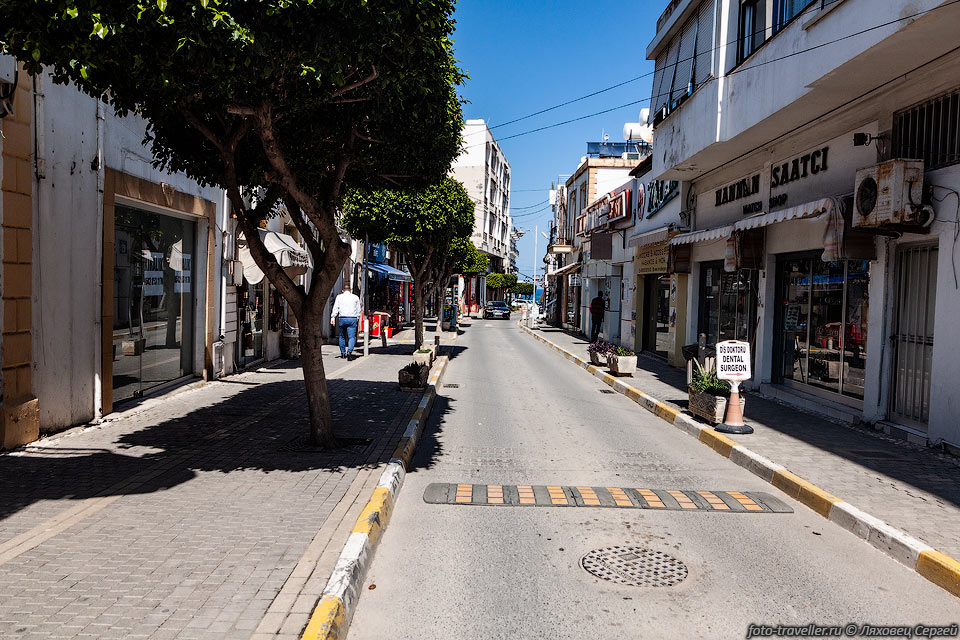 Улица в Кирении