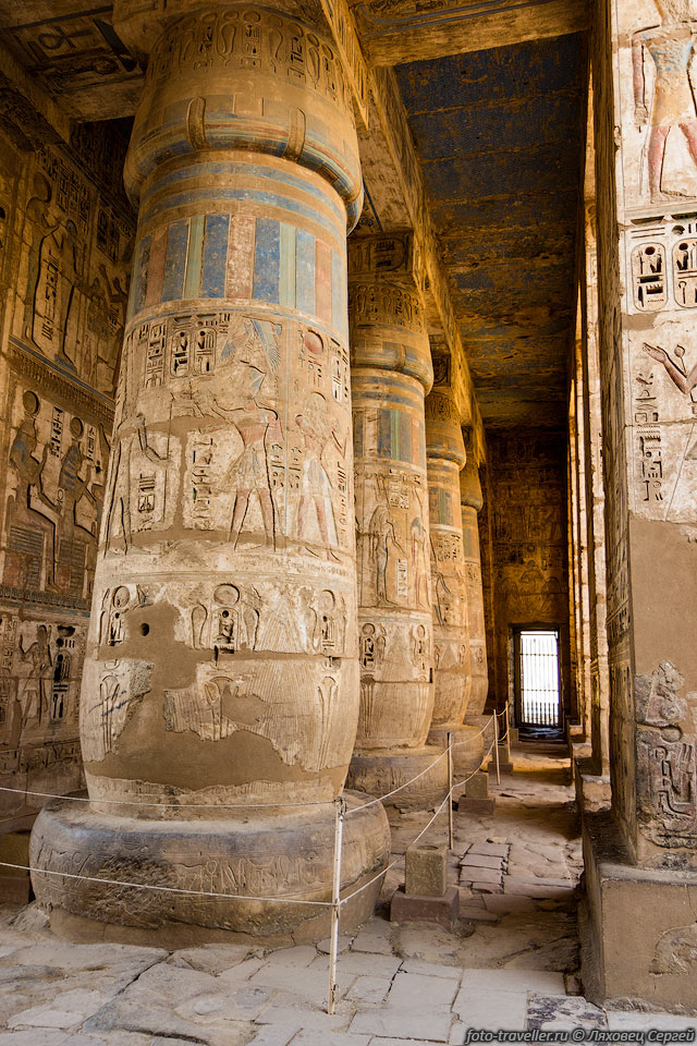 Погребальный храм Мединет-Абу фараона Рамсеса III