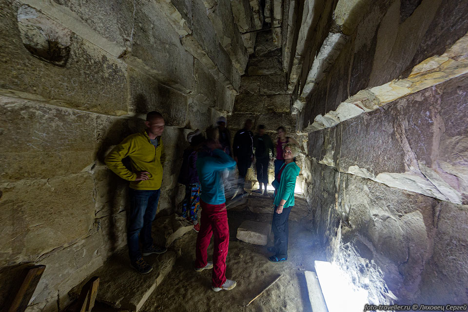 Погребальная камера в Пирамиде Медум