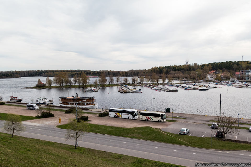 Гавань в Лаппеенранте.
Озеро Сайма (Saimaa, Saimen) является крупнейшим озером во всей Финляндии и 
четвертым по величине в Европе.