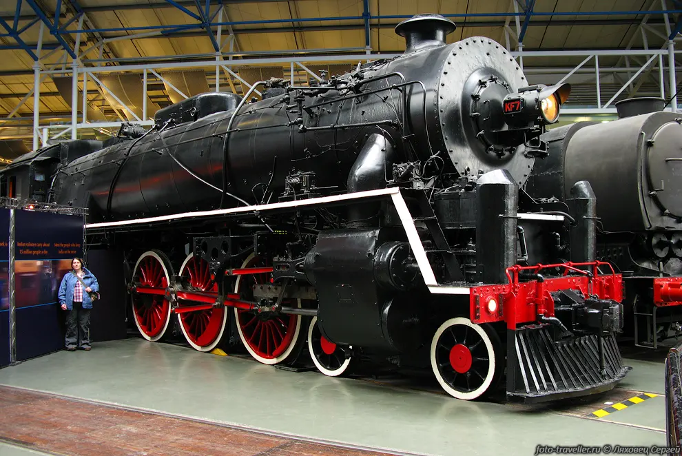 Один из паровозов в Национальном железнодорожном музее в Йорке
(National Railway Museum).
Это самый большой музей такого плана в мире.