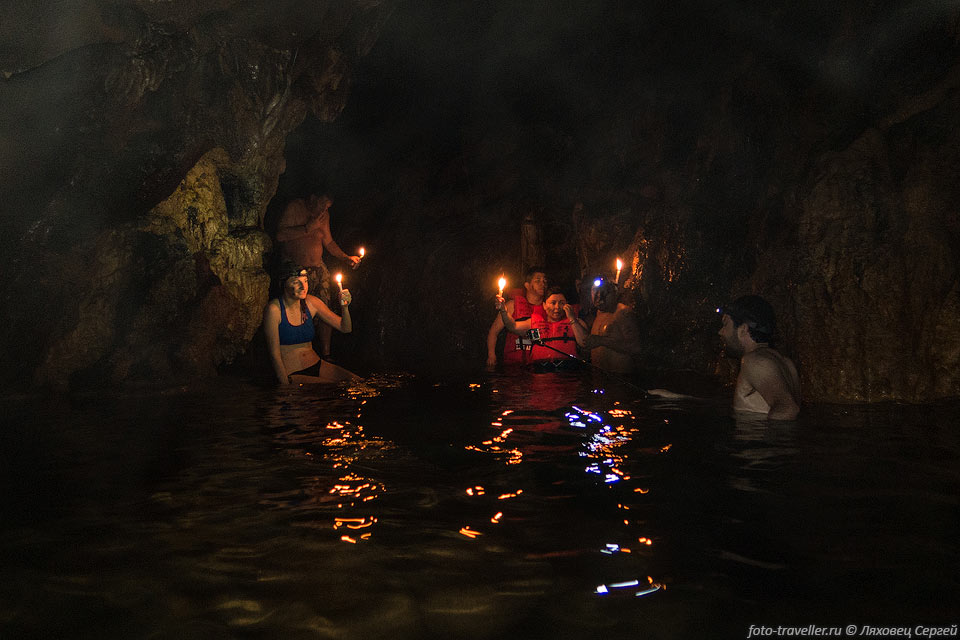 Общая протяженность ходов составляет 3300 м.
Для экскурсий используется первые 200 м пещеры.