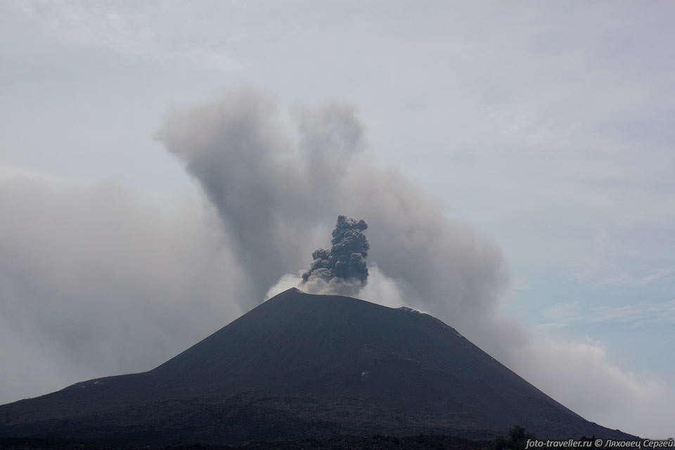 На территории Индонезийского архипелага в историческое время произошли 
наиболее грандиозные вулканические катаклизмы.
