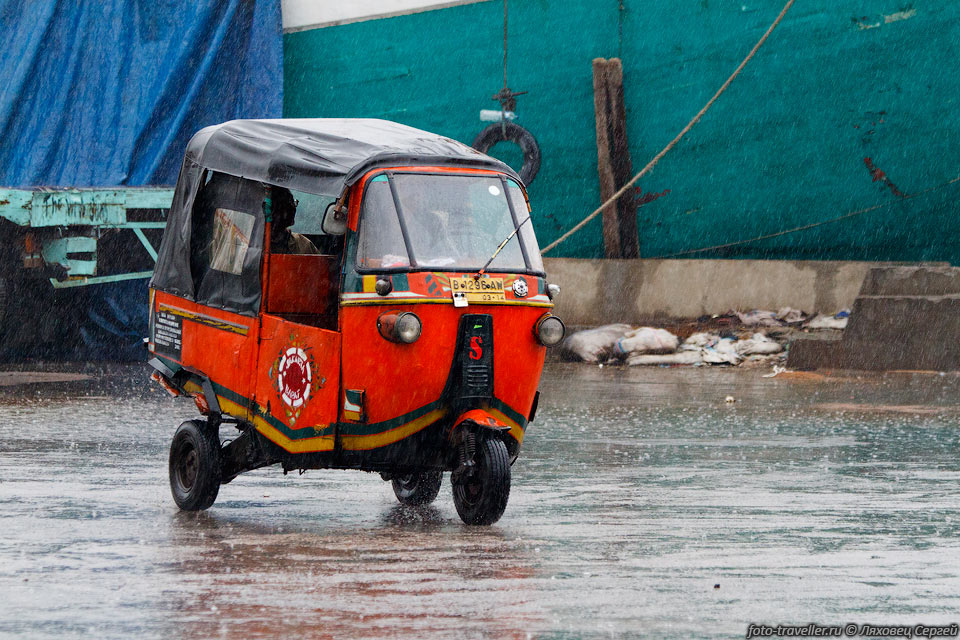 Мото-рикша