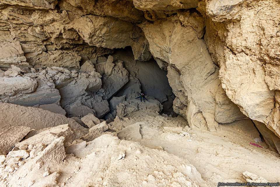 Большой зал в пещере Малхам