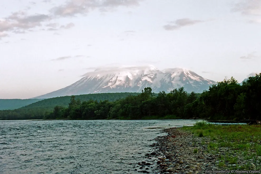 Вулкан Жупановский