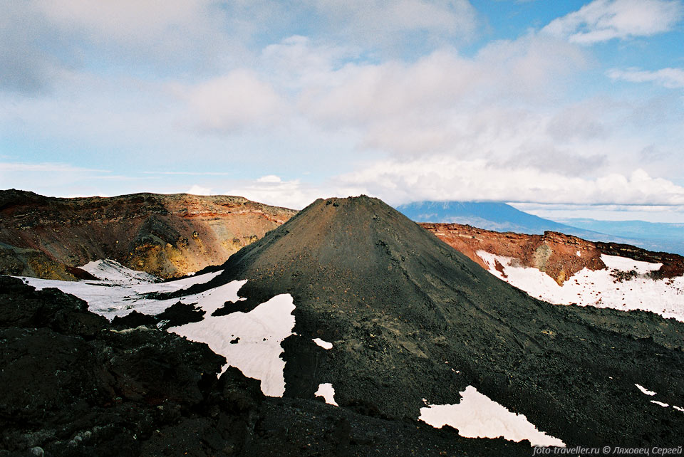 Северный кратер вулкана Крашенинникова.