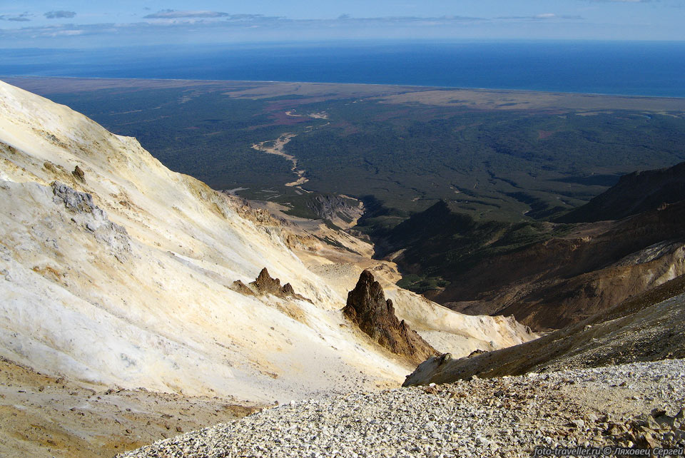 Восточный склон вулкана Кихпиныч