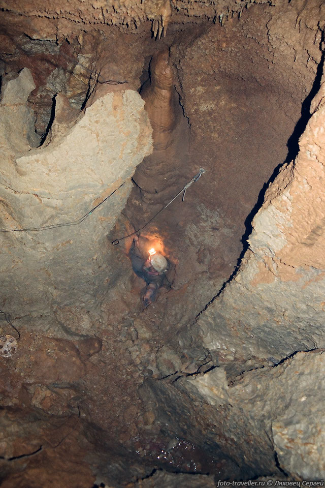 Выход из колодца в пещере Артура Григоряна