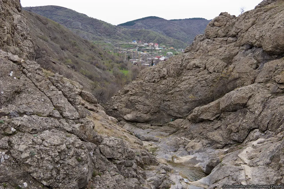 Спуск к Зеленогорью