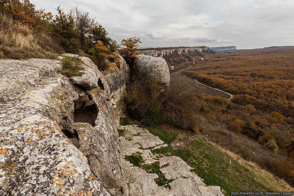 Южная сторона Эски-Кермена