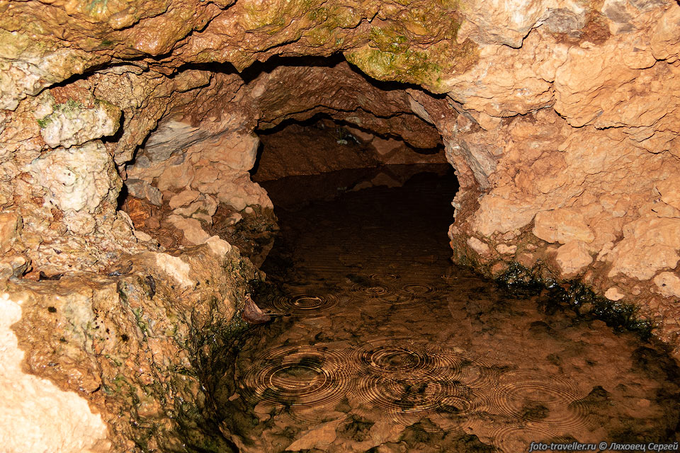 Пещера-источник Грифон