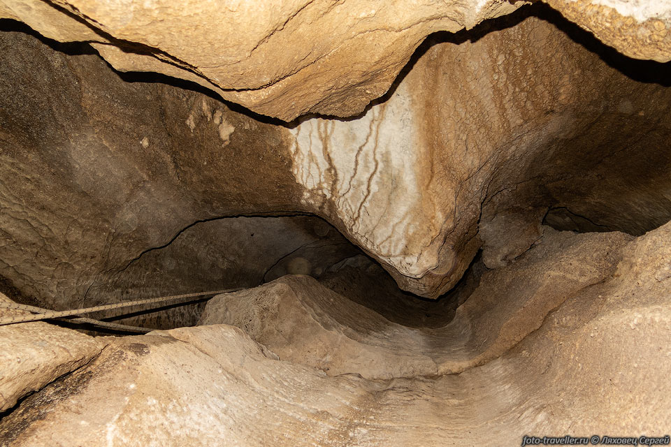 Колодец-меандр в пещере К13Х