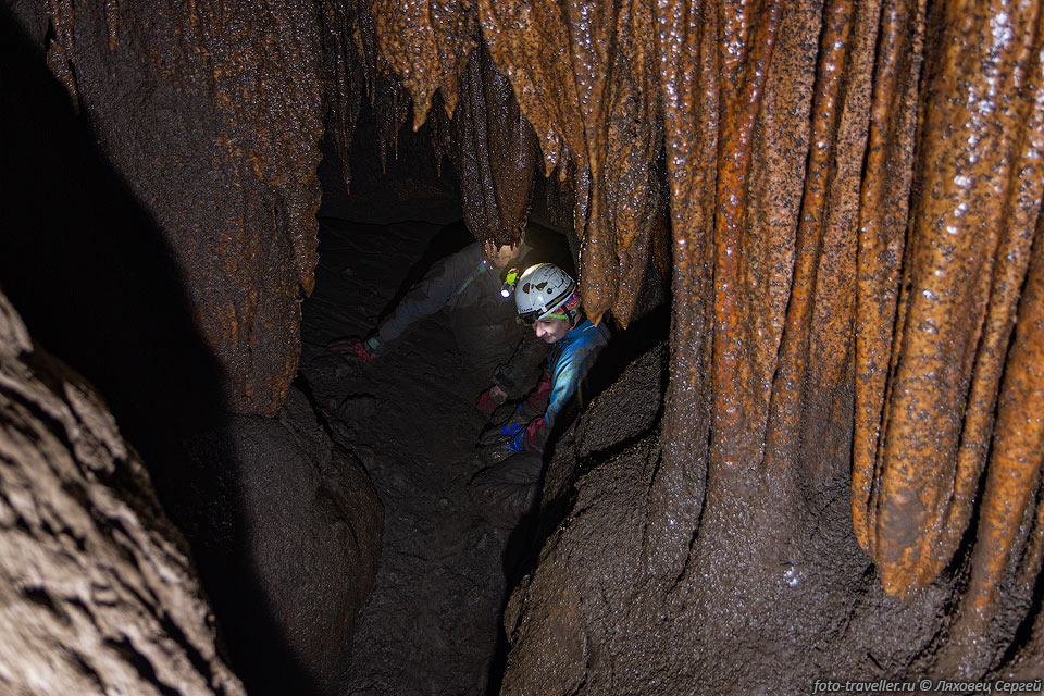 Пещера откопана севастопольскими спелеологами в этом году