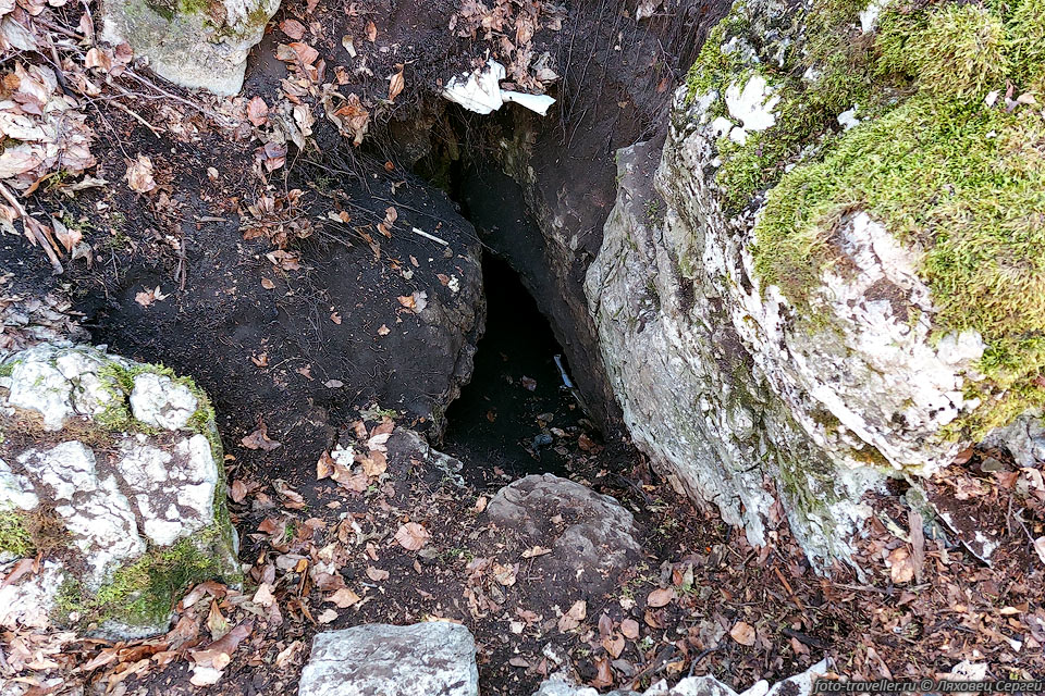 Раскопки пещеры Снегурочка