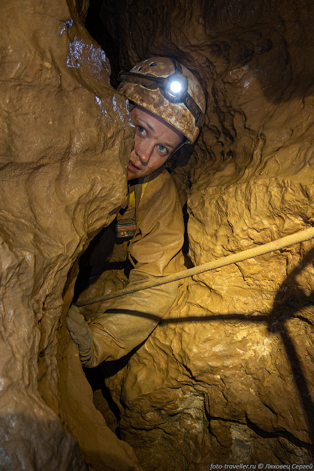 Меандр в пещере Подснежник