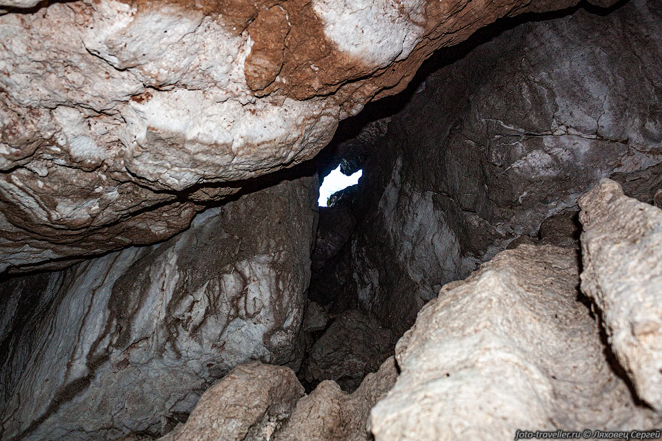 Второй вход в пещеру Кулуарная