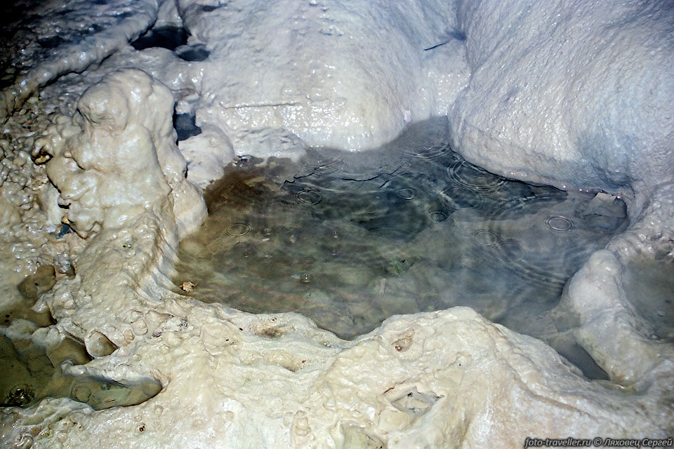 Ванночка в пещере Мар-хосар