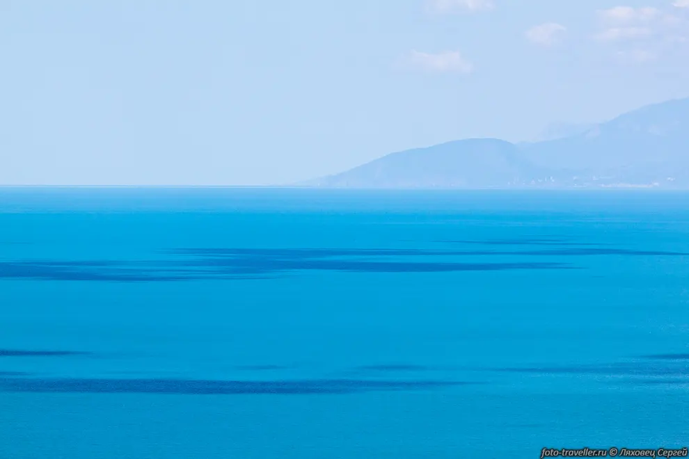 Синее море