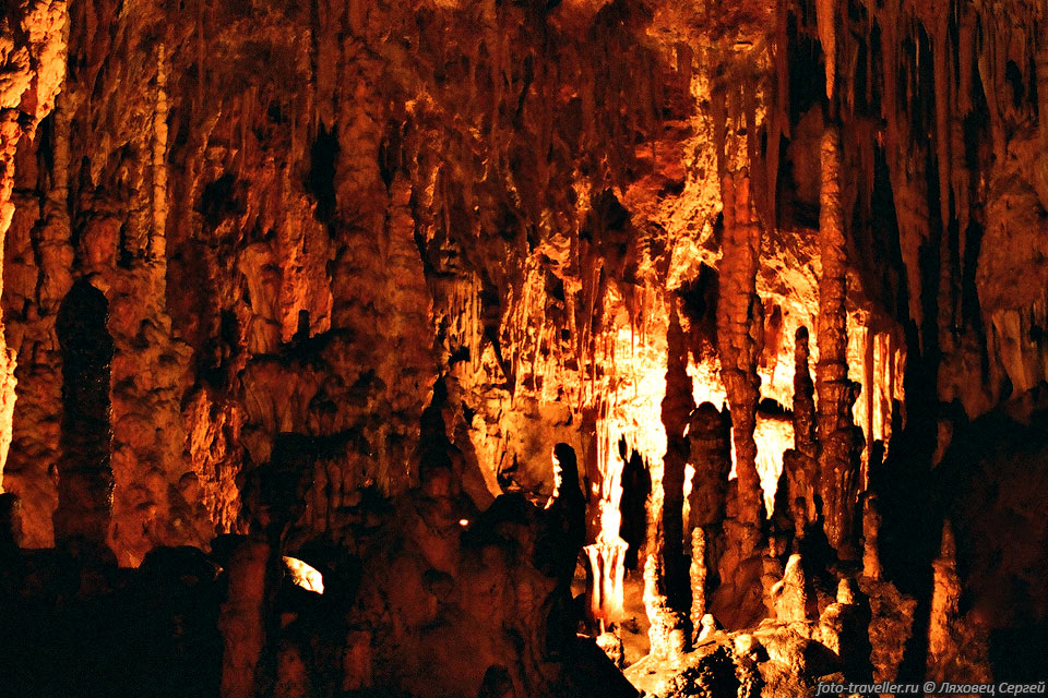Зал в пещере Виола