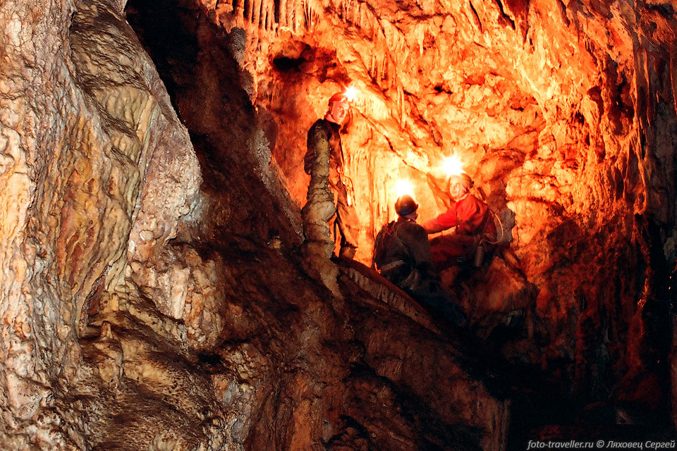 Наша группа в пещере Виола