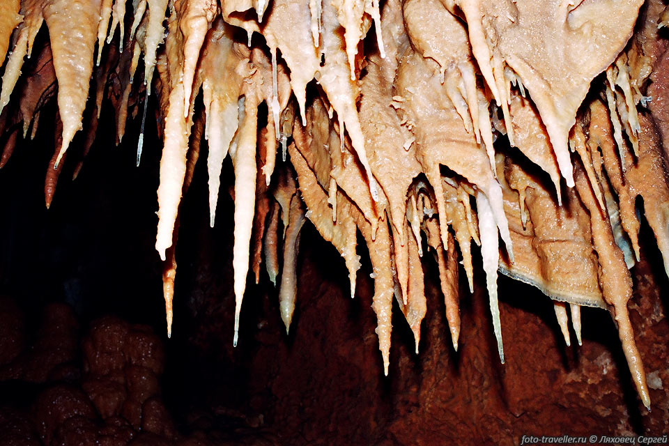 Паруса сталактитов в пещере 200 лет Симферополя