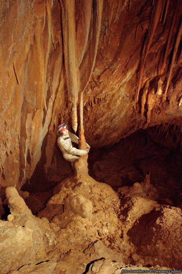 Зал Кузгун. 
Пещера Отважный Суслик.