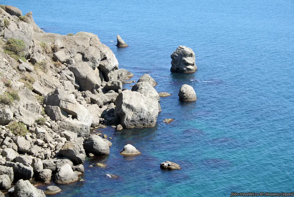 Голубая вода Черного моря