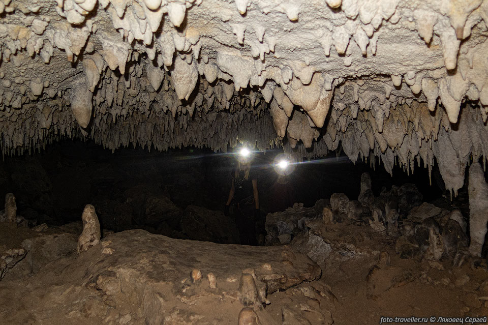 Протяженность пещеры 507 м, амплитуда 18 м