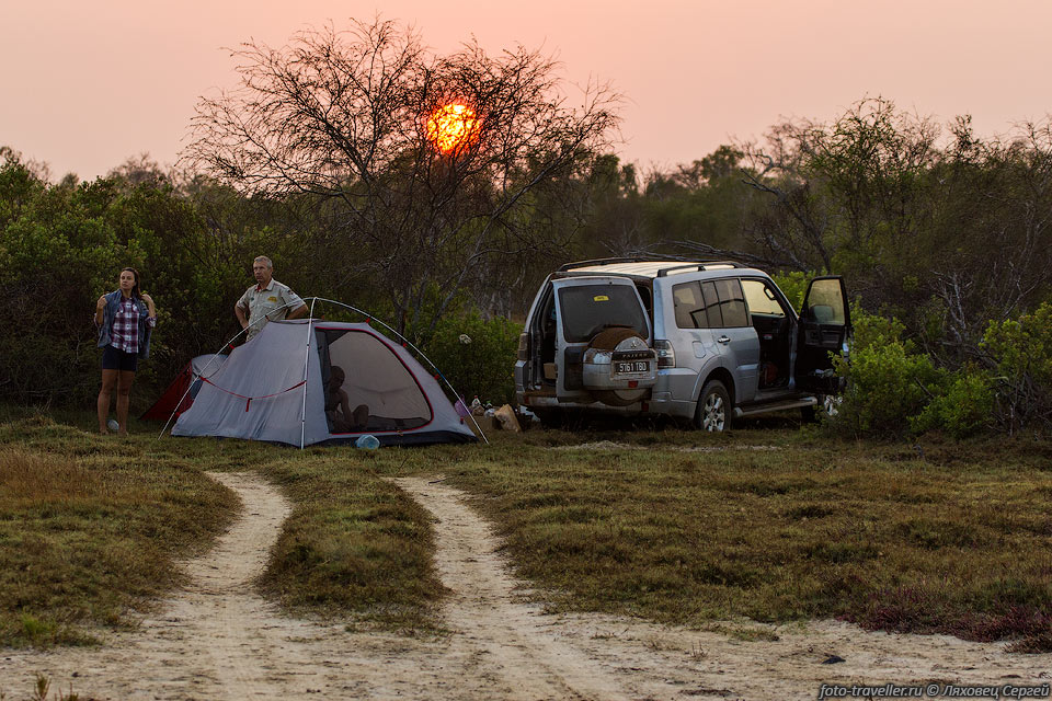 Лагерь 17 возле начала тропинки по Национальному парку Киринди-Митеа.