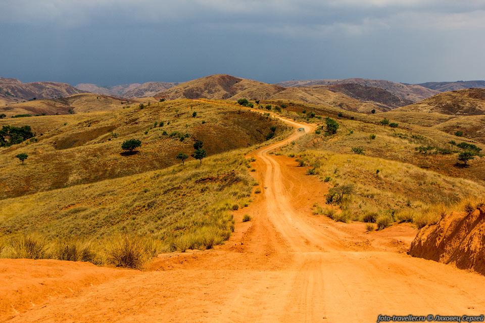 Красная дорога на Мадагаскаре