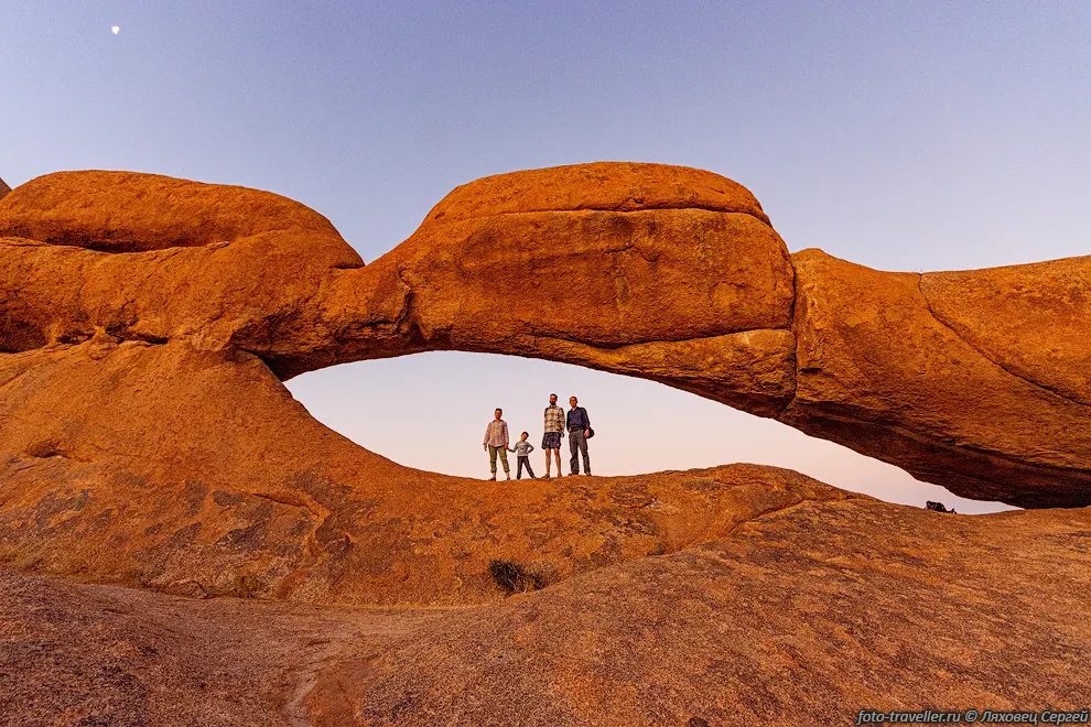 Спицкопп (Spitzkoppe) - одна из узнаваемых достопримечательностей
Намибии.
