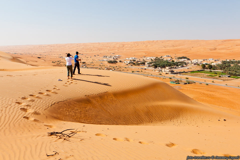 Вахиба, Рималь Аль-Вахиба (‎‎Wahiba Sands, Ramlat Al-Wihibah) 
- песчаная пустыня в Омане.
Регион назван по названию племени Вахиба. Границы района имеют протяжённость 
180 км с севера на юг и 80 км с востока на запад, общая площадь составляет 12500 
км².