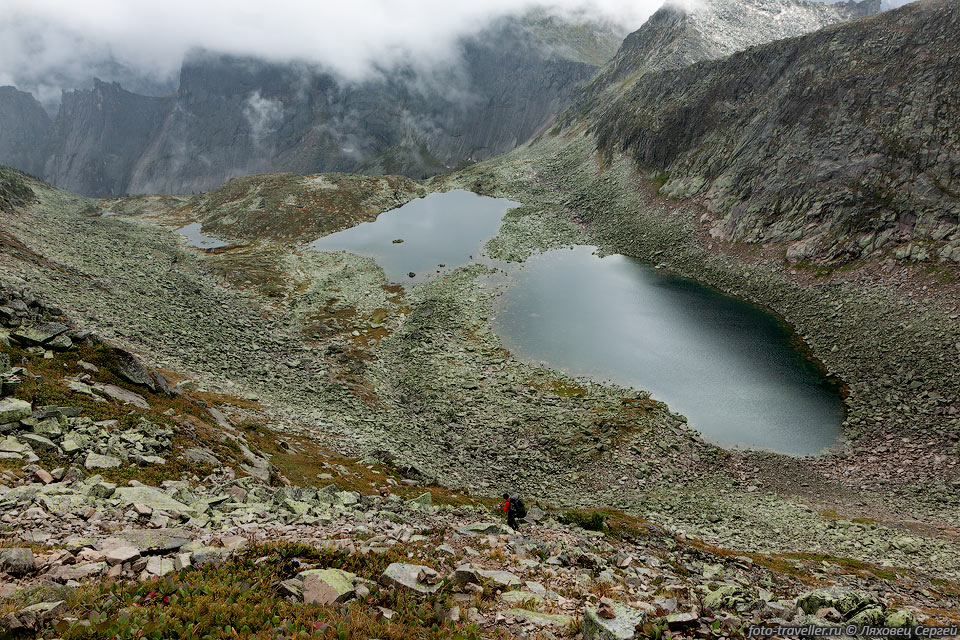 Озеро Восьмерка с перевала Межозерный