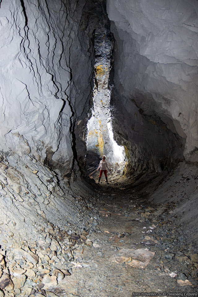 Ближняя выбраная рудная жила в штольне №3 Джимидонского месторождения