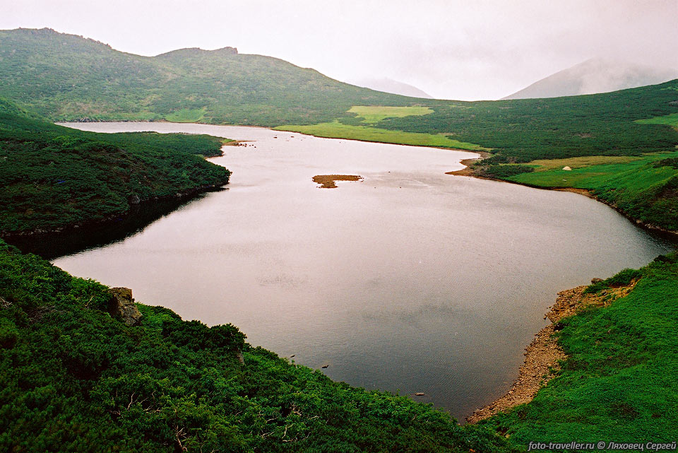 Озеро Чистое расположено на высоте 820 м