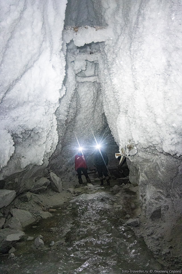 Высота потолка штольни №6 более 10 м.
Заброшенный оловяно-урановый рудник Бутугычаг.