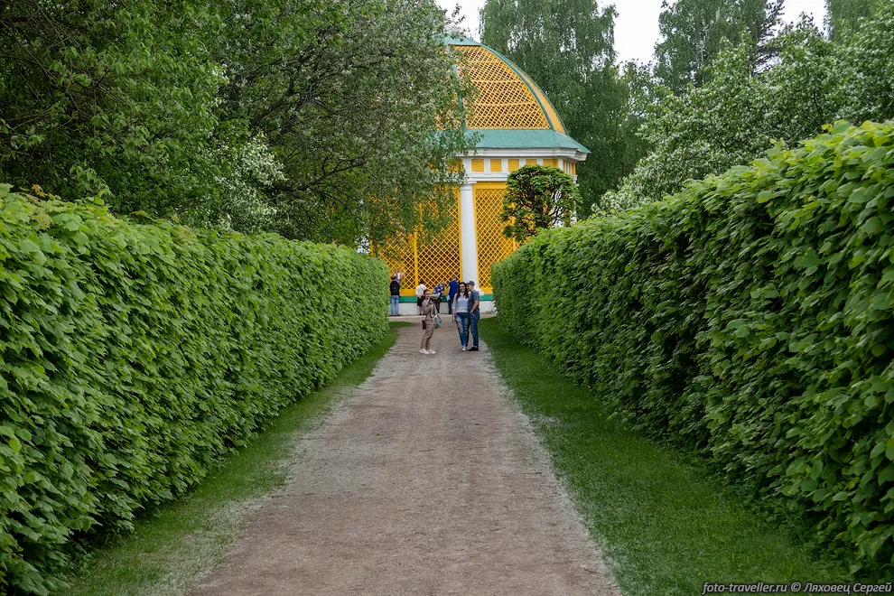 Павильон для птиц