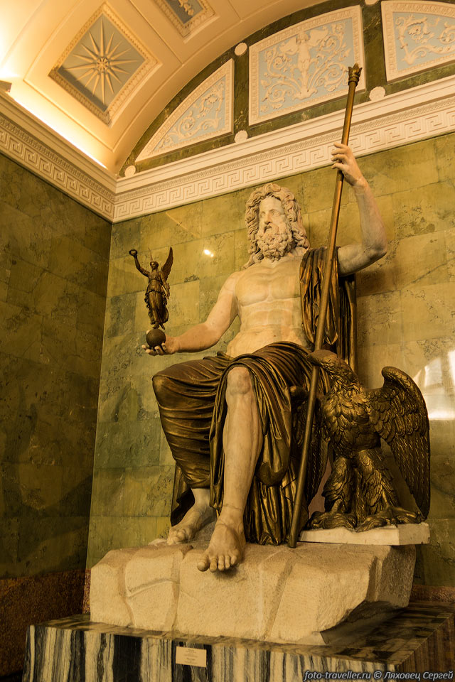 Статуя в Эрмитаже
