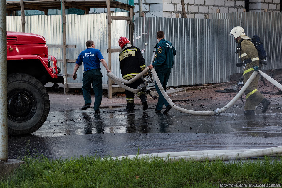 Пожарная техника и пожарные в Выборге не очень готовы к тушению 
таких пожаров