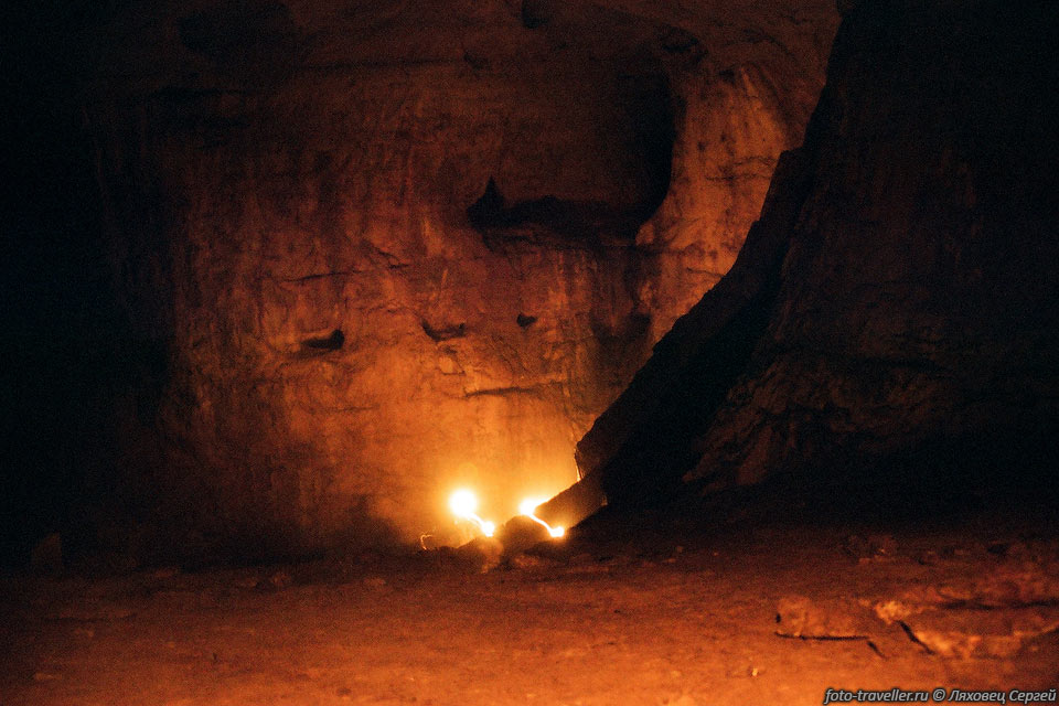 Огромные объемы в пещере Сумган