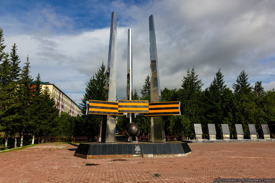 Памятник Победе на Площади Победы в Лабытнанги